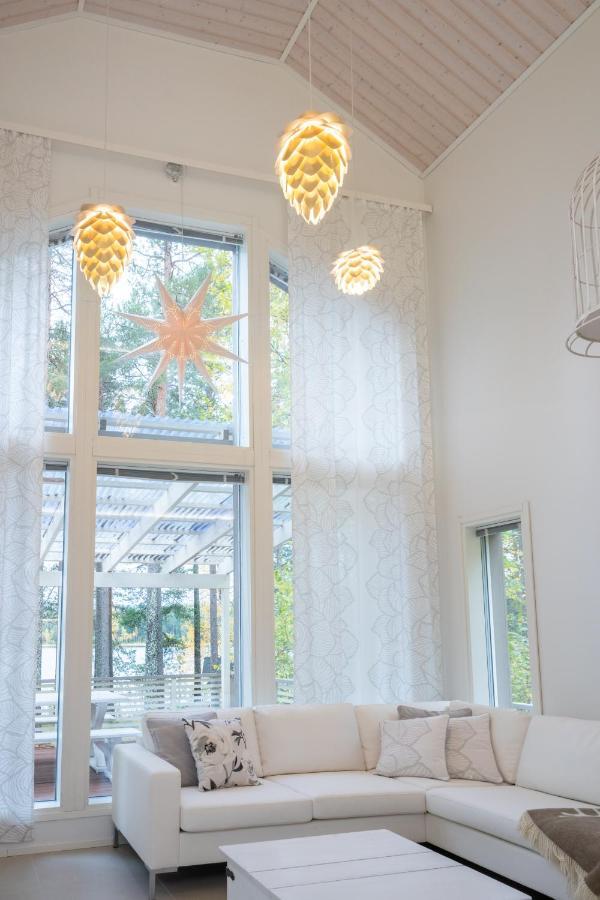 Luxurious Villa Kinos With Jacuzzi Rovaniemi Bagian luar foto