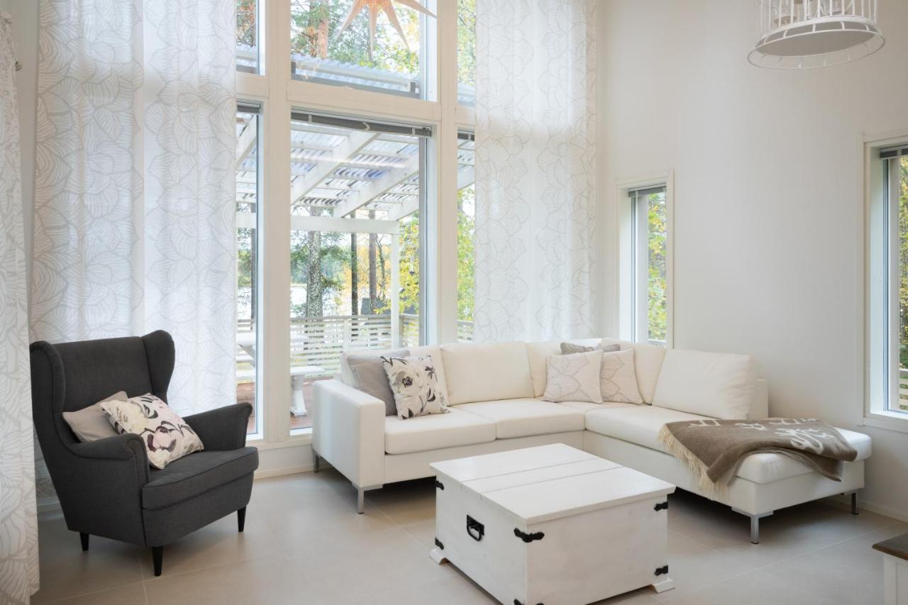 Luxurious Villa Kinos With Jacuzzi Rovaniemi Bagian luar foto