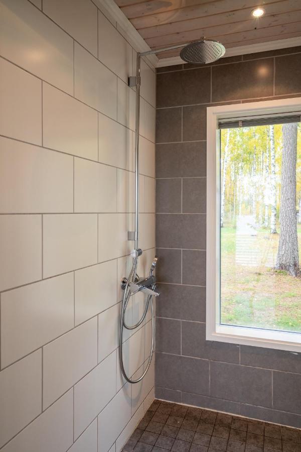 Luxurious Villa Kinos With Jacuzzi Rovaniemi Bagian luar foto